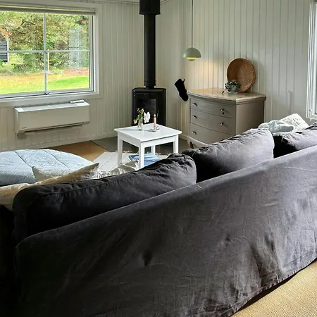 Summer House With Wilderness Bath Near The *